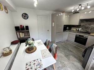 Photo 7- click for photo gallery